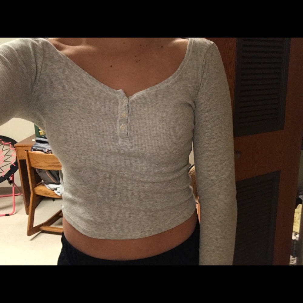 Button down shirt - Picture 2 of 2